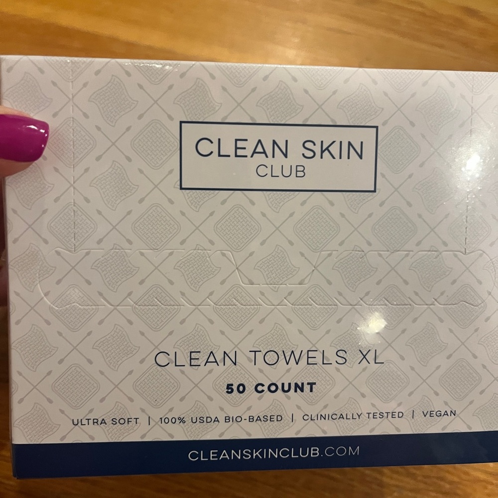 Brand new clean skin club towels XL. 2 boxes of 50.